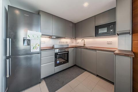 2 bedroom flat for sale, Lombard Road, Battersea