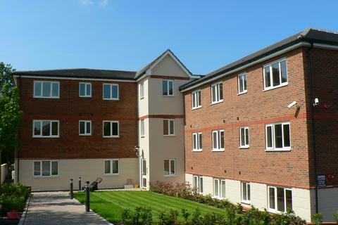 undefined, Treetop Close, Luton LU2