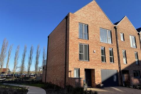 5 bedroom townhouse for sale, Campbell Wharf, Milton Keynes MK9