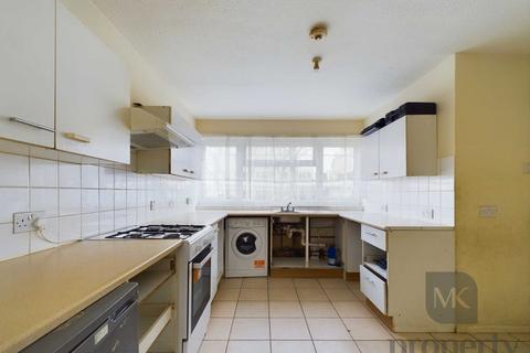 20 Congreve, Tinkers Bridge, Milton Keynes, MK6 3DR