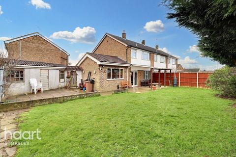 18 Telscombe Way, Luton, LU2 8JW
