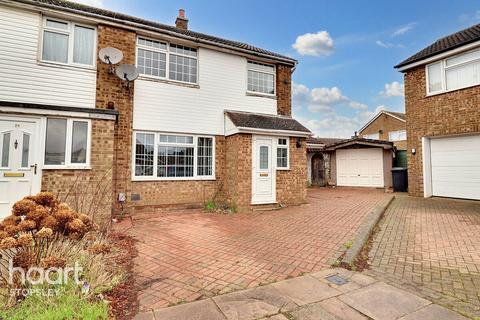 18 Telscombe Way, Luton, LU2 8JW