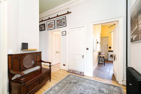 4 bedroom apartment for sale, Cambridge Street, West End, Edinburgh, EH1