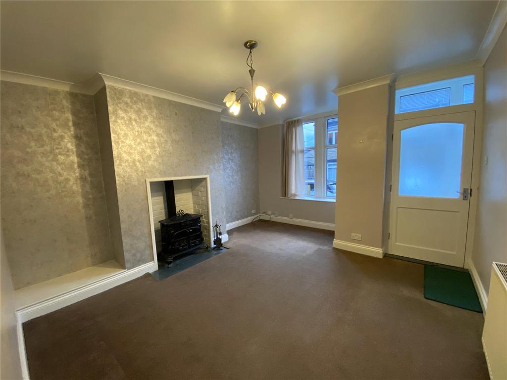 Mount Street, Eccleshill, Bradford, BD2 2 bed terraced house - £125,000