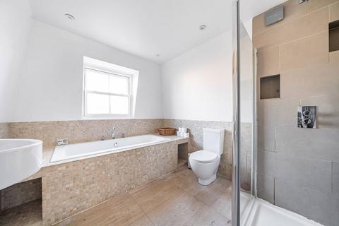 2 bedroom flat for sale, Park Road, Crouch End, London, N8