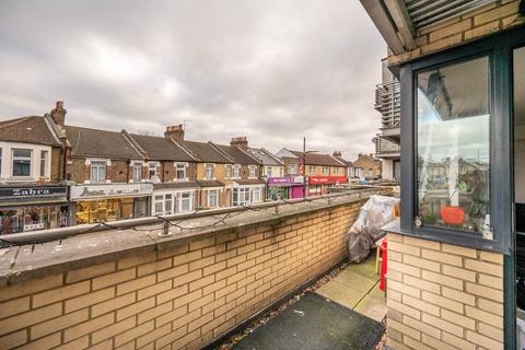 1 bedroom flat for sale, Metro House, Forest Gate, London, E7