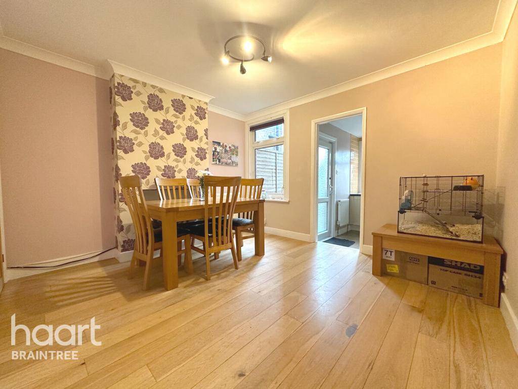 Rayne Road, Braintree 2 bed terraced house for sale £240,000