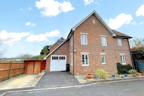4 bedroom end of terrace house for sale, Drovers, Sturminster Newton