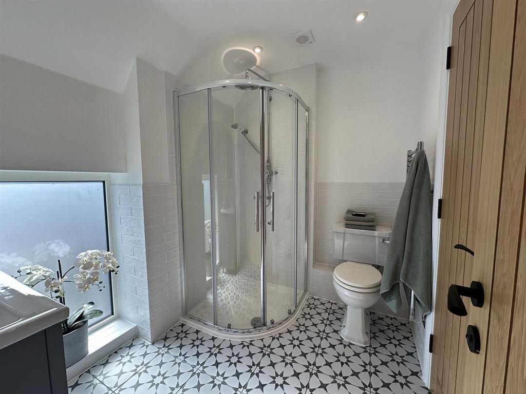 En-Suite To Bedroom One