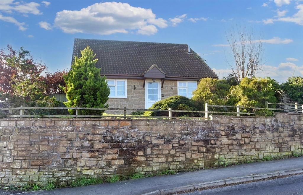 Lower Road, Stalbridge, Sturminster Newton 2 bed detached bungalow for