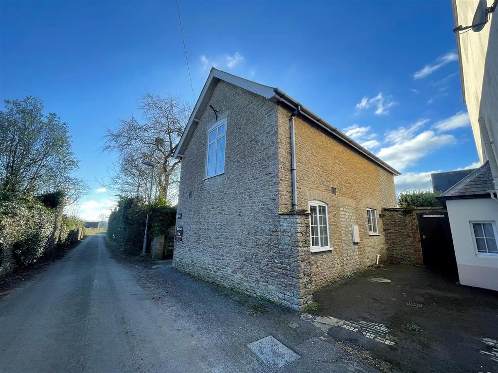 Wood Lane, Stalbridge Sturminster Newton 2 bed detached house for sale