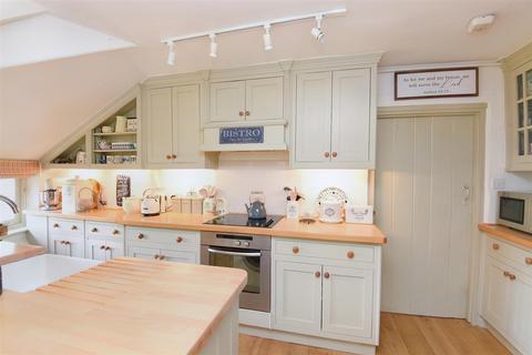 2 bedroom cottage for sale, Higher Street, Okeford Fitzpaine, Blandford Forum