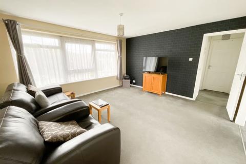 2 bedroom flat for sale, Leigh-on-Sea SS9