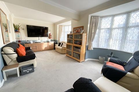 3 bedroom detached house for sale, Southend-on-Sea SS2