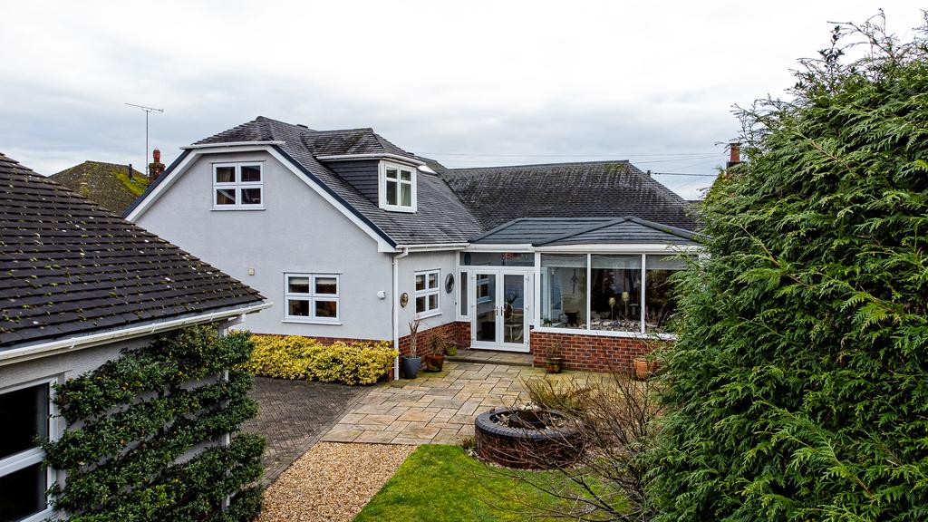 Smithfield Lane, Sandbach, CW11 4 bed detached house for sale £700,000