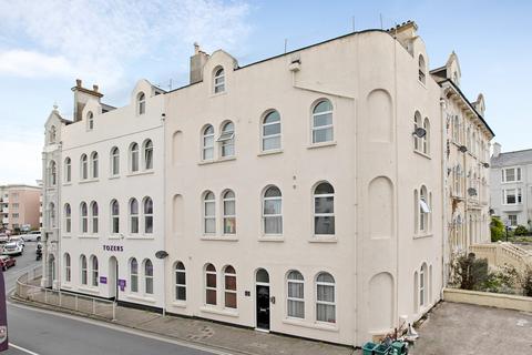 Studio to rent, Orchard Gardens, Teignmouth, TQ14 8DP