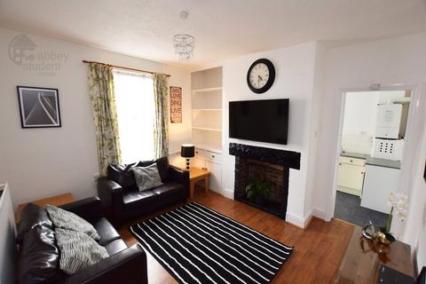 4 bedroom terraced house for sale, Catherine Street, Chester, Cheshire