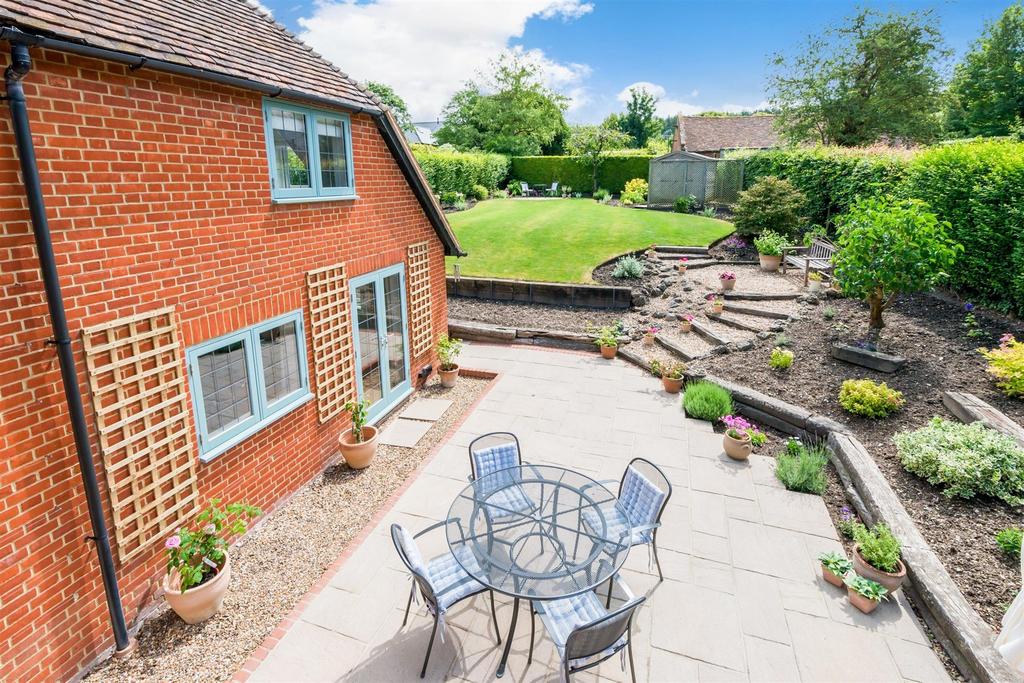 Patio/Decking