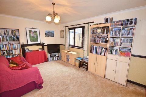 2 bedroom semi-detached house for sale, Llys Bedw, Trehafren, Newtown, Powys, SY16