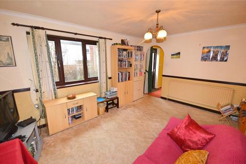 2 bedroom semi-detached house for sale - Llys Bedw, Trehafren, Newtown, Powys, SY16