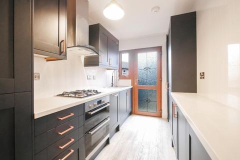 2 bedroom terraced house to rent, Brownhill Street, Charleston, Dundee, DD2
