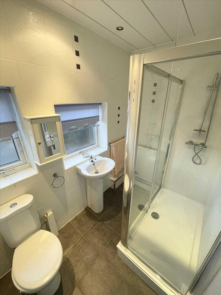 Shower room/w.c.