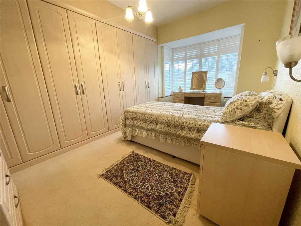 Bedroom no. 1