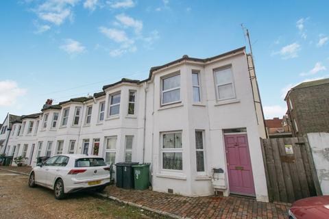 2 Bath Road, Eastbourne, BN21 4UA