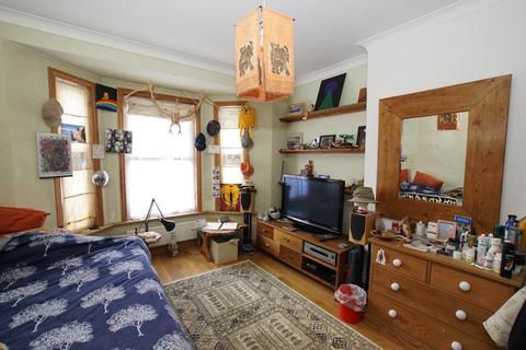 2 bedroom townhouse for sale, Kilda Street, Eastbourne BN22