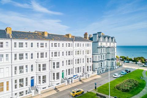 2 bedroom apartment for sale, 2 Howard Square, Eastbourne BN21