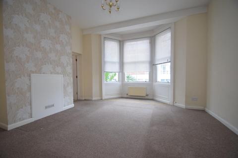 2 bedroom flat for sale, Pevensey Road, Eastbourne BN21