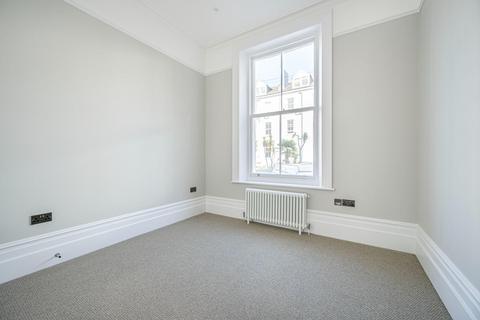 2 bedroom apartment for sale, Howard Square, Eastbourne BN21