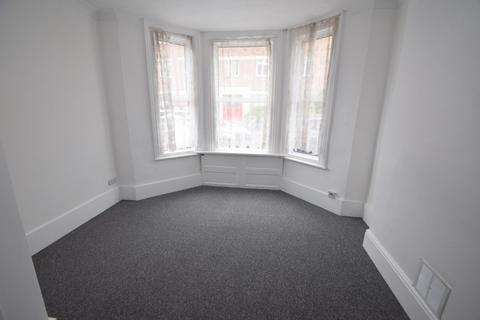 53 Ceylon Place, Eastbourne, BN22 8AA