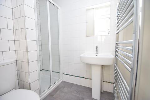 53 Ceylon Place, Eastbourne, BN22 8AA