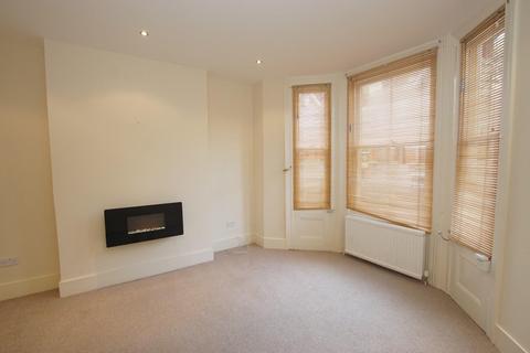 1 bedroom flat for sale, Bedford Grove, Eastbourne BN21