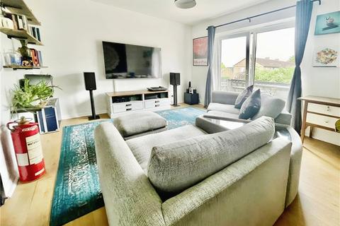 2 bedroom apartment for sale, Gosbrook Road, Caversham, Reading