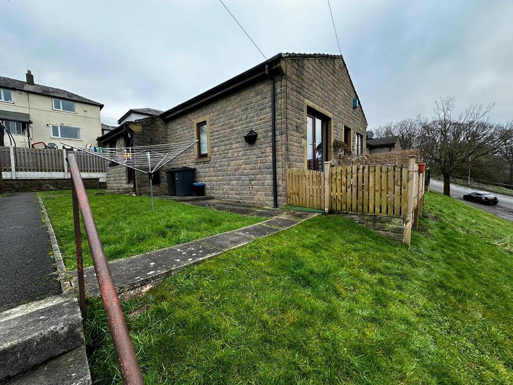 Broadway, Bingley, West Yorkshire, UK, BD16 1 bed house to rent £675