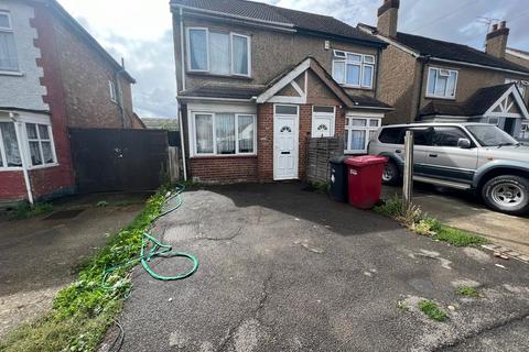 3 bedroom semi-detached house for sale, St. Pauls Avenue, Slough SL2