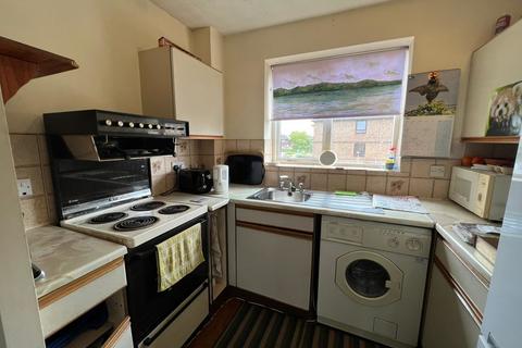 1 bedroom flat for sale, Bruce Close, Slough SL1