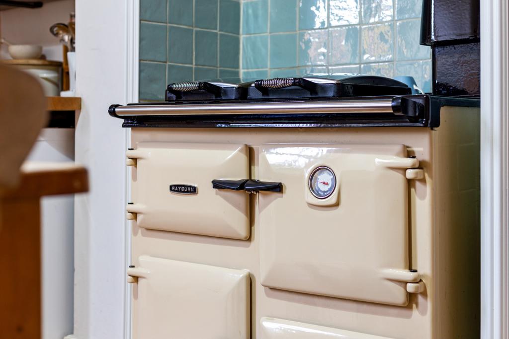 Rayburn Range Stove