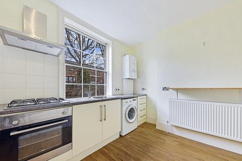 Studio to rent, Barnsbury Road, Barnsbury, Islington, London, N1
