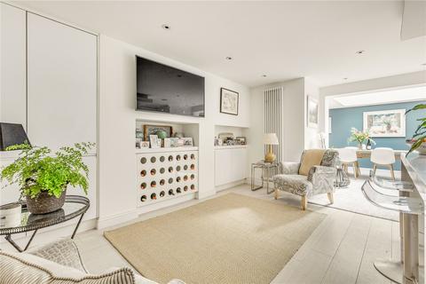 2 Onslow Road, Richmond, TW10 6QF