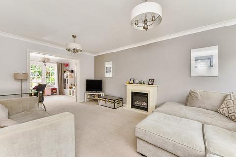 5 bedroom detached house for sale, Shipley Close, Alton, Hampshire