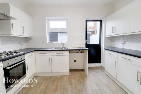 3 bedroom end of terrace house for sale, Harley Road, Great Yarmouth