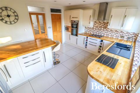 15a River Drive, Upminster, RM14 1AR