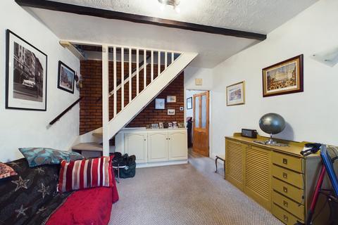2 bedroom terraced house for sale - Beverley Road, Kirkella, HU10
