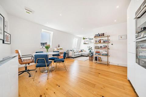 2 bedroom flat for sale, London Road, Tooting