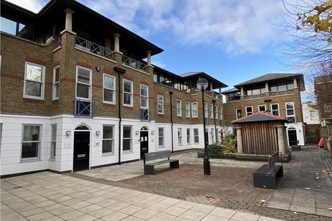 Office to rent, Priory Gate, Union Street, Maidstone, Kent, ME14 1PT