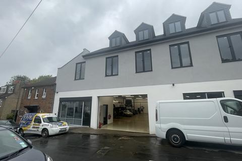 Showroom to rent, 4 Lewes Road, Bromley, Kent, BR1 2RN