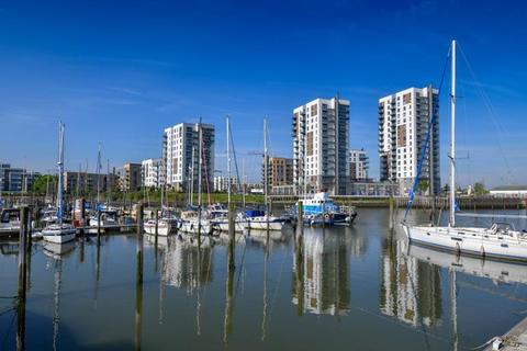 Property for sale, Victory Pier, Pearl Lane, Gillingham, Kent, ME7 1FU